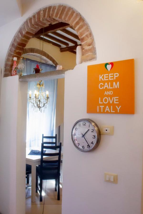 Ponte Per La Sardegna E La Corsica Dalla Toscana Family Apartment Livorno Kültér fotó