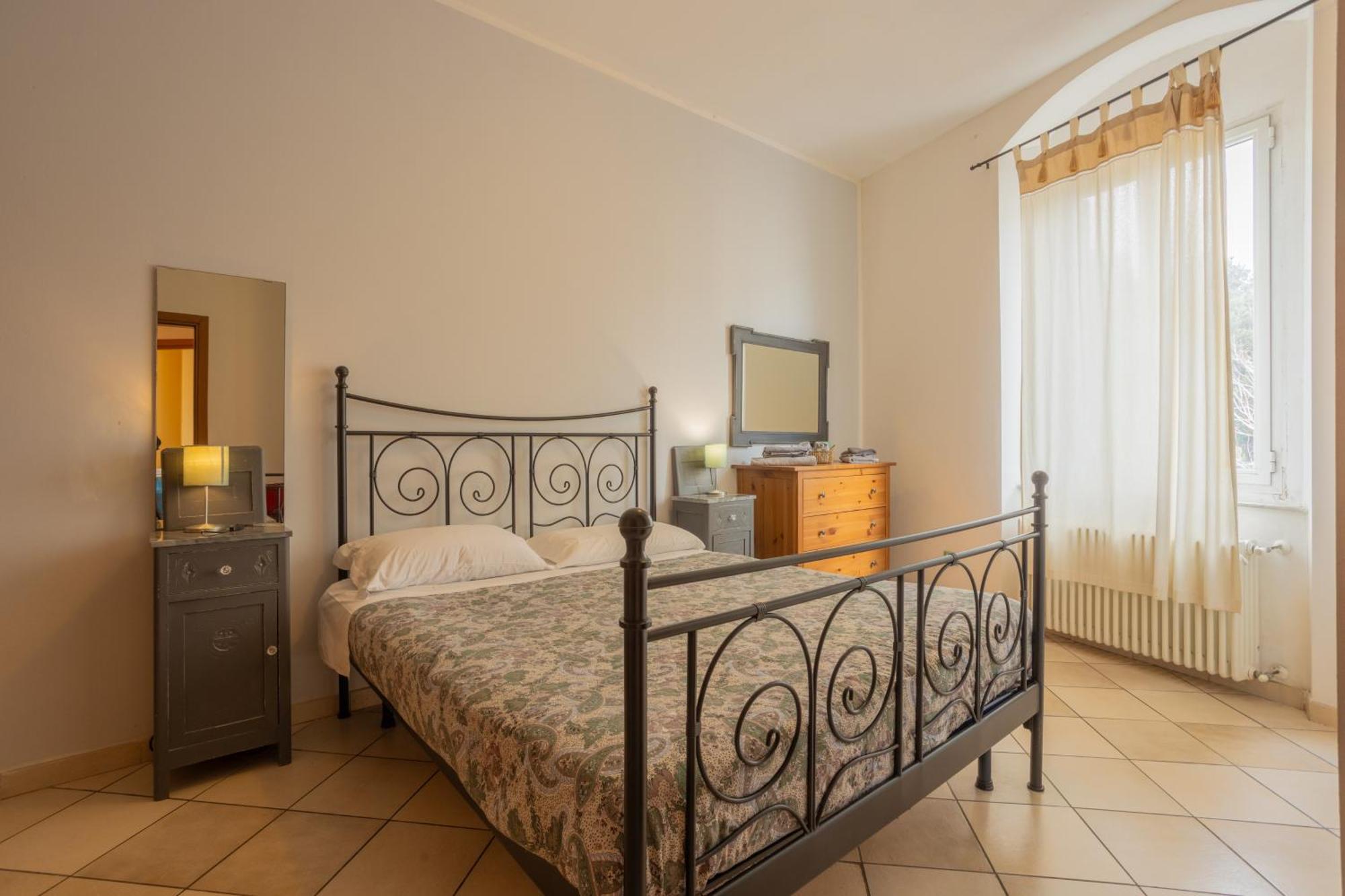 Ponte Per La Sardegna E La Corsica Dalla Toscana Family Apartment Livorno Kültér fotó