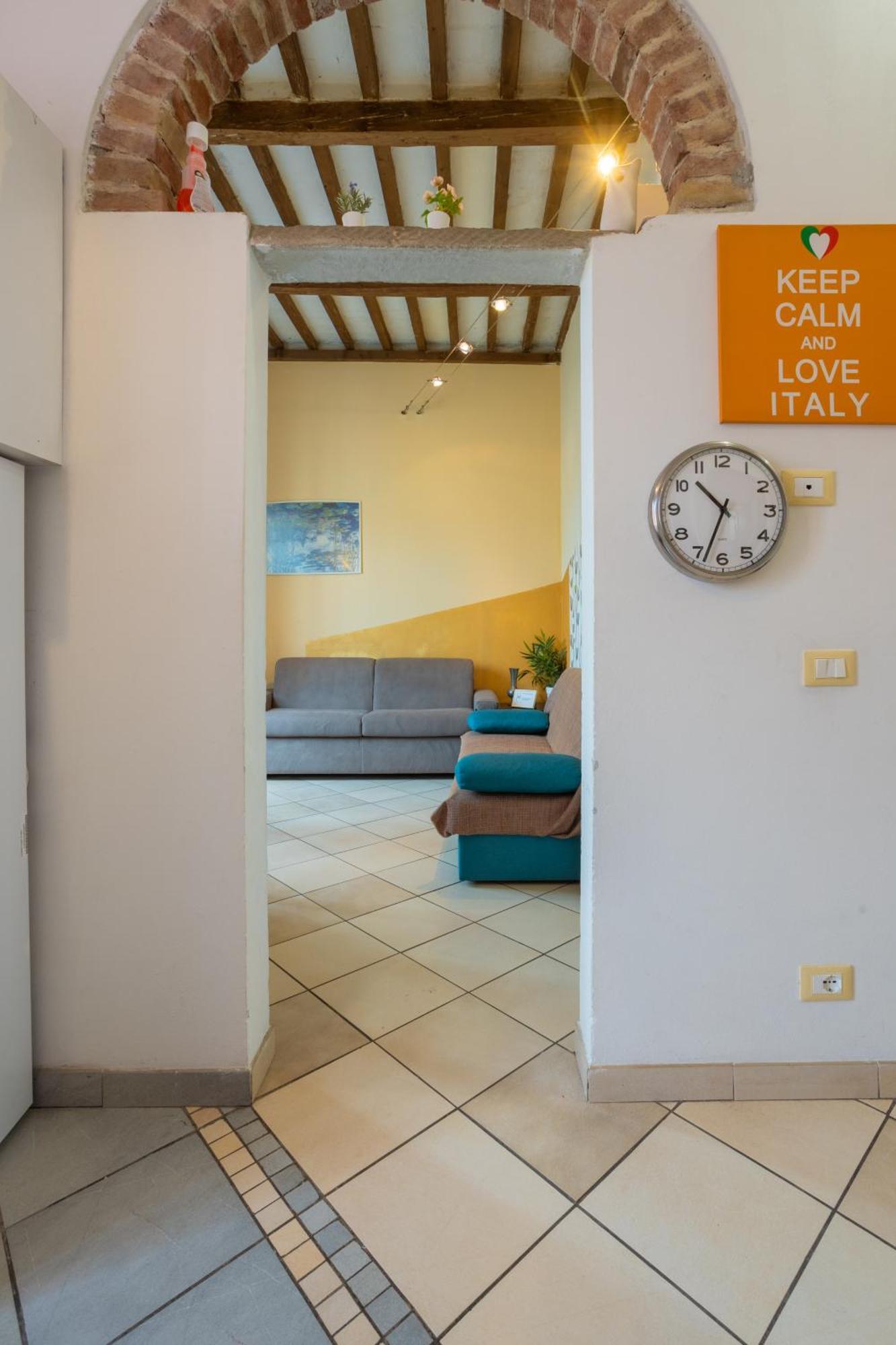 Ponte Per La Sardegna E La Corsica Dalla Toscana Family Apartment Livorno Kültér fotó