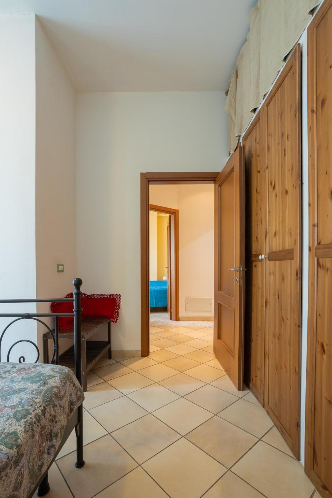 Ponte Per La Sardegna E La Corsica Dalla Toscana Family Apartment Livorno Kültér fotó